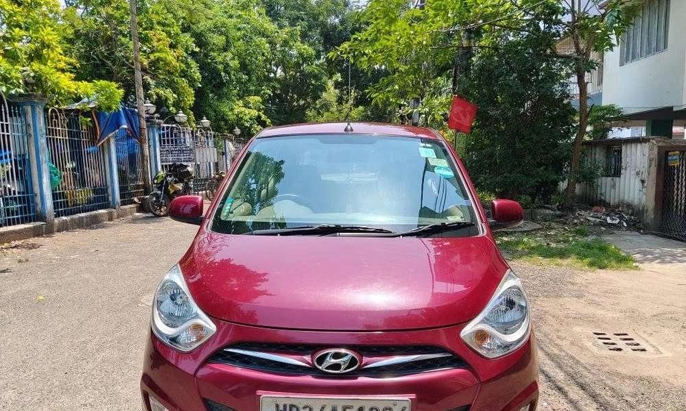Hyundai i10 1.2 Kappa SPORTZ, 2015, Petrol