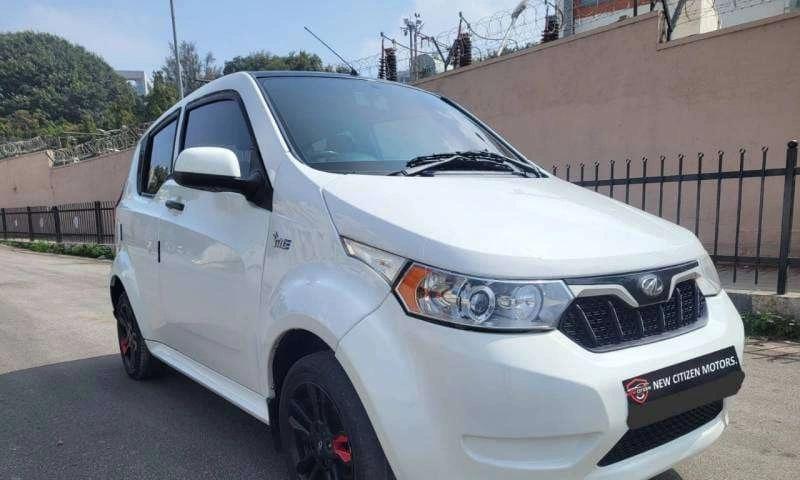 Mahindra e2o plus P6, 2016, Electric