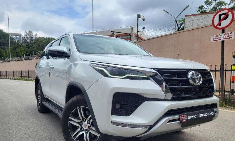 Toyota Fortuner 4X2 MT 2.8 Diesel, 2023, Diesel