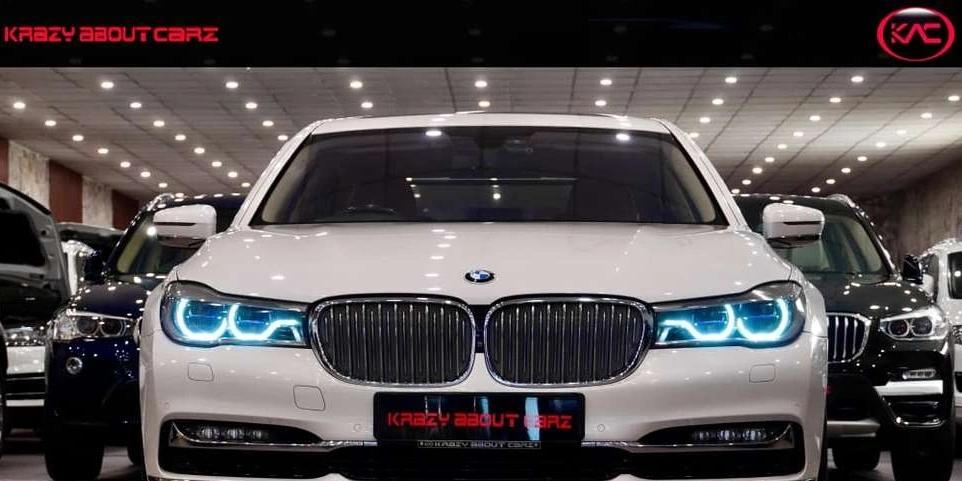 BMW 7 Series 3.0 740i Sedan, 2016, Petrol