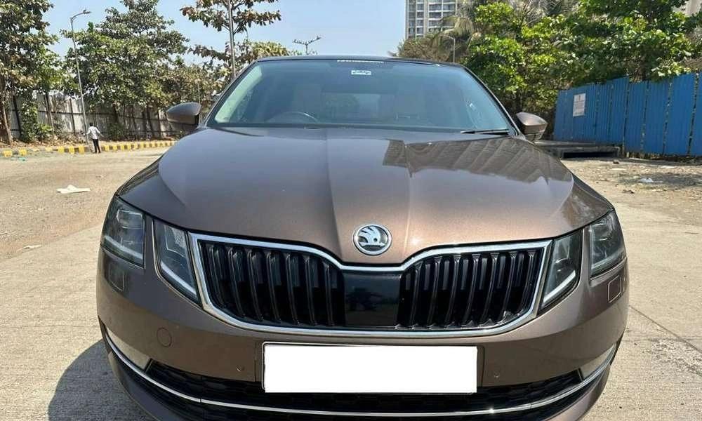 Skoda Octavia 1.8 TSI AT L K, 2019, Petrol