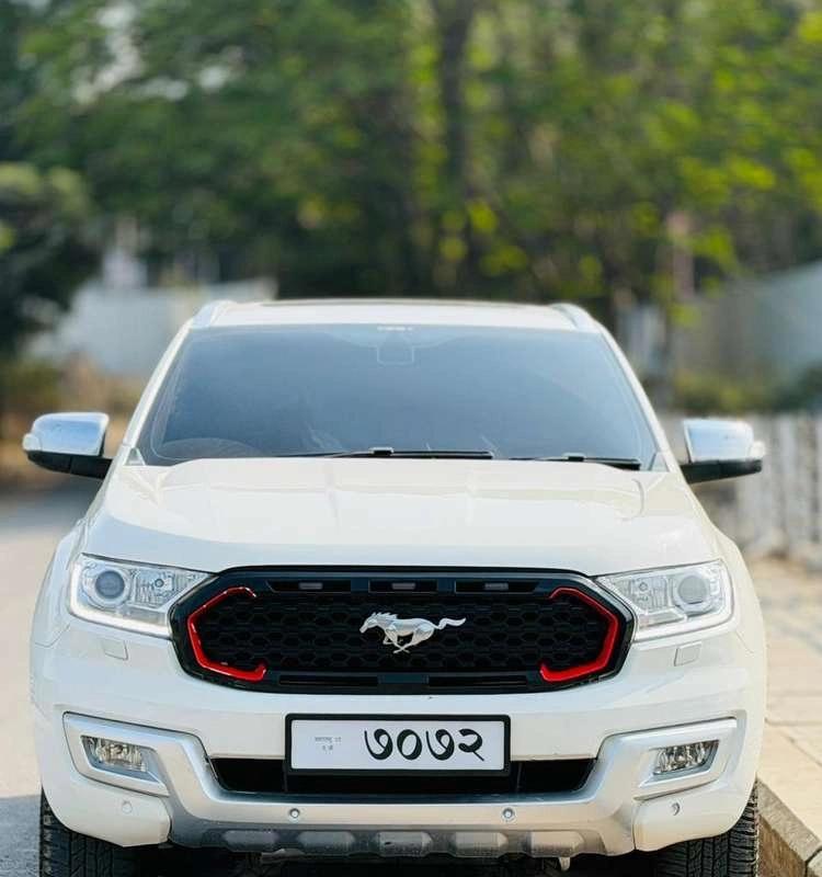 Ford Endeavour 3.2 Titanium AT 4X4, 2016, Diesel