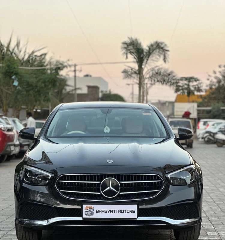 Mercedes-Benz E-Class, 2023