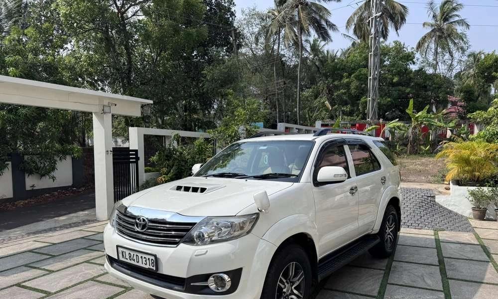 Toyota Fortuner, 2014, Diesel