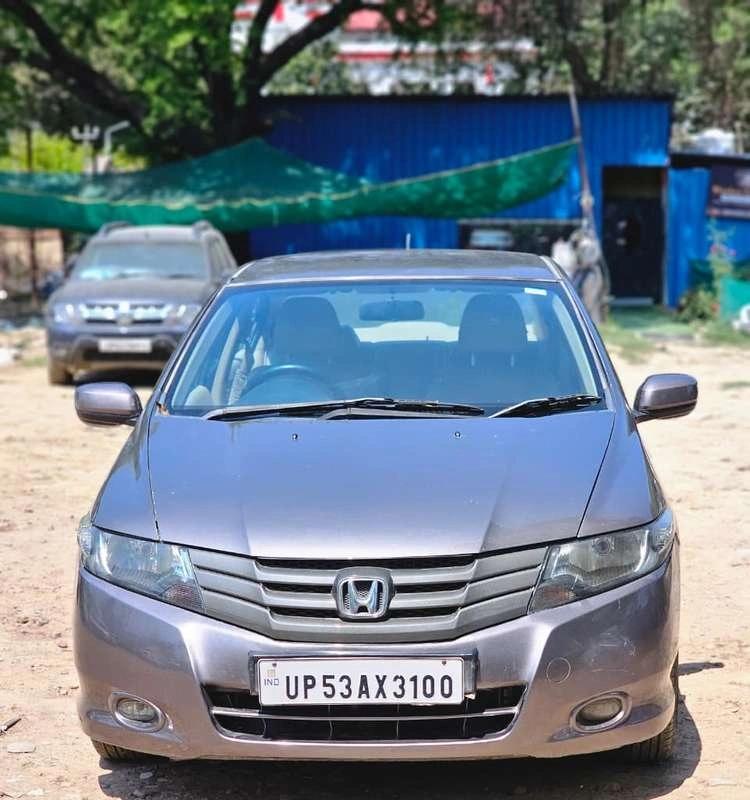Honda City 2011-2013 V AT Exclusive, 2011, Petrol