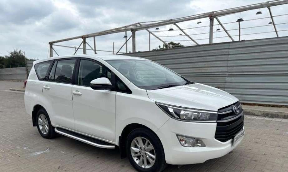 Toyota Innova Crysta 2.4 G MT 7 STR, 2020, Diesel