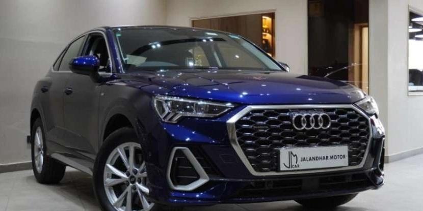 Audi Q3 40 TFSI Technology, 2025, Petrol