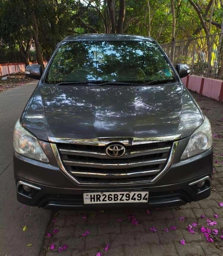 Toyota Innova 2013 Diesel 150000 Km Driven
