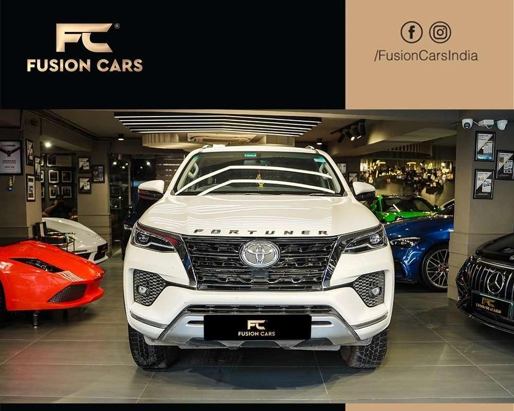 Toyota Fortuner 3.0 4x2 Automatic, 2025, Petrol