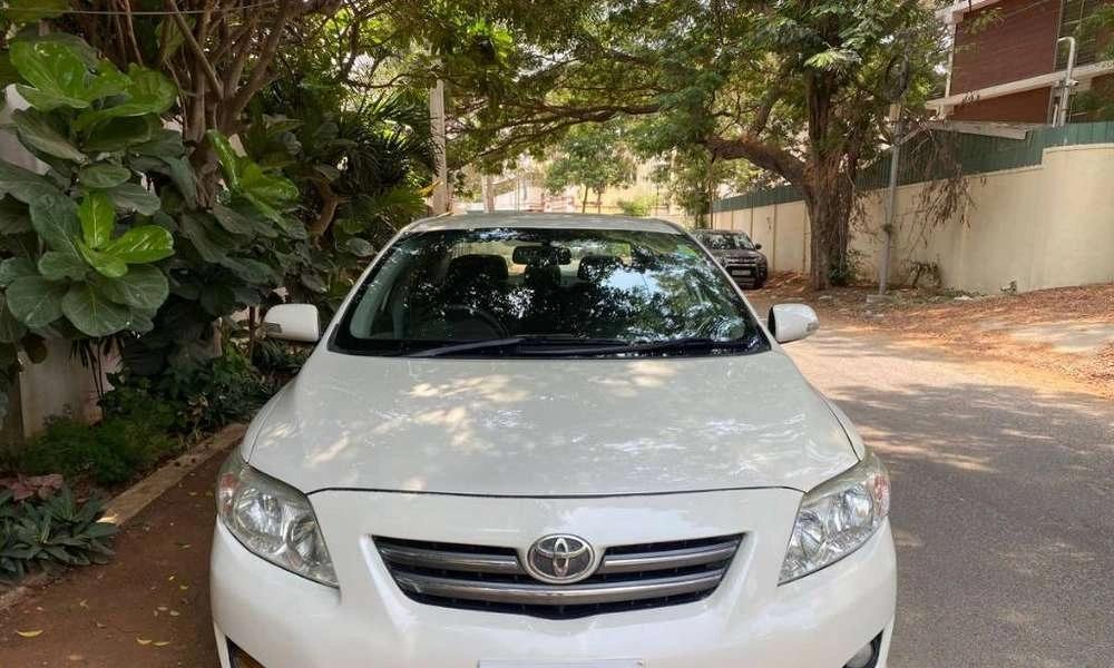 Toyota Corolla Altis 2010-2013 1.8 JS, 2010, Petrol