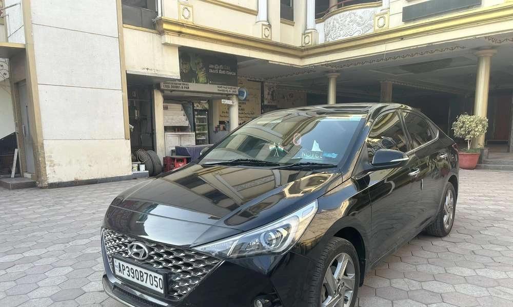 Hyundai Verna 1.5 SX Turbo Petrol MT, 2022, Petrol