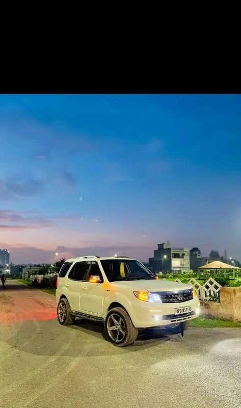 Tata Safari Storme 2016 Diesel 68000 Km Driven