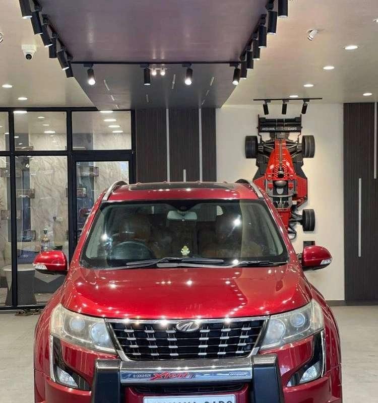 Mahindra XUV500 W11, 2019, Diesel