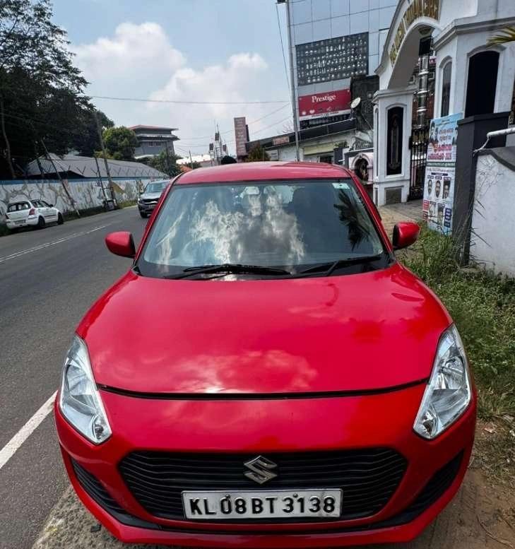 Maruti Suzuki Swift 2018 LXI, 2019, Petrol