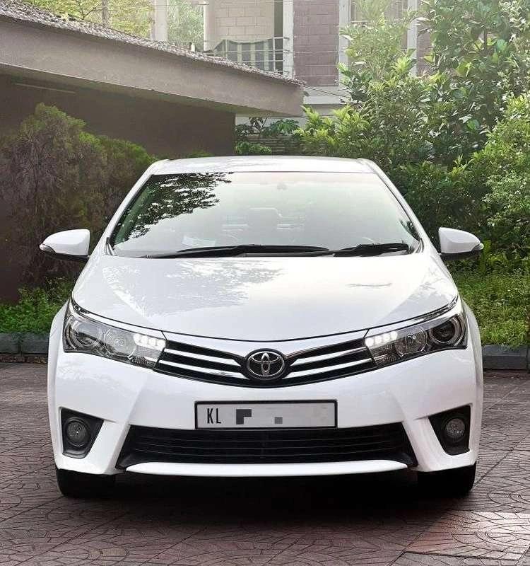 Toyota Corolla Altis VL, 2014, Petrol