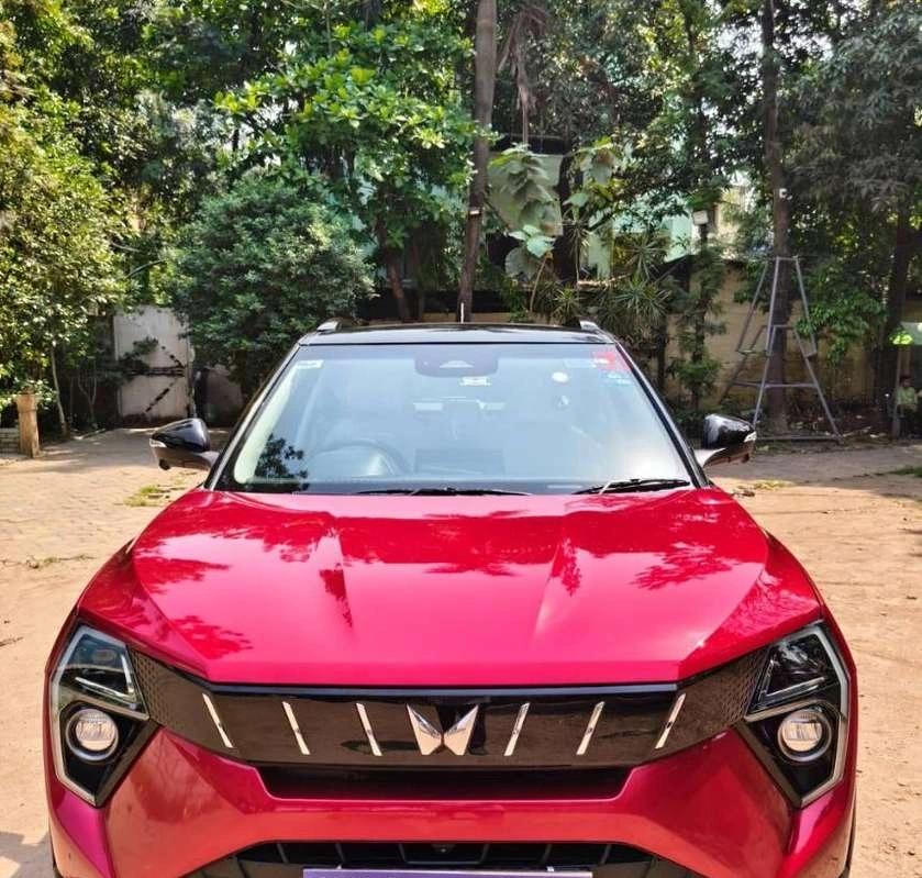 Mahindra XUV 3XO AX7L 1.2 Petrol AT (PG), 2025, Petrol
