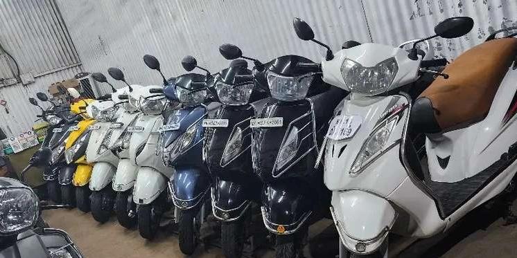 Gudi padwa special offer 10000 Starting range laon facility