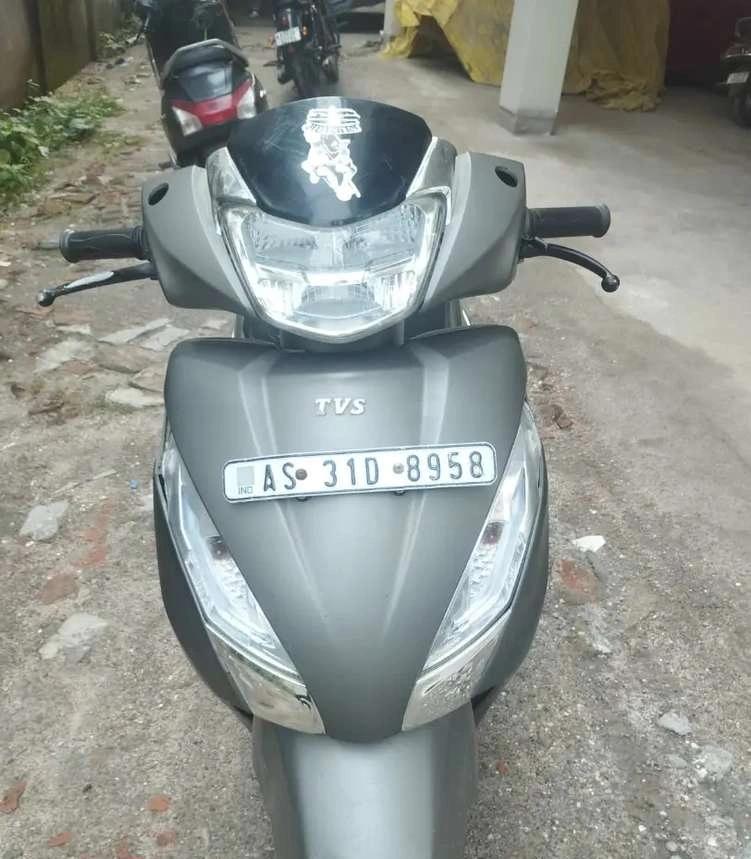 Tvs Jupiter 125 Classic scooty is on perfect condition. Bit negotiable