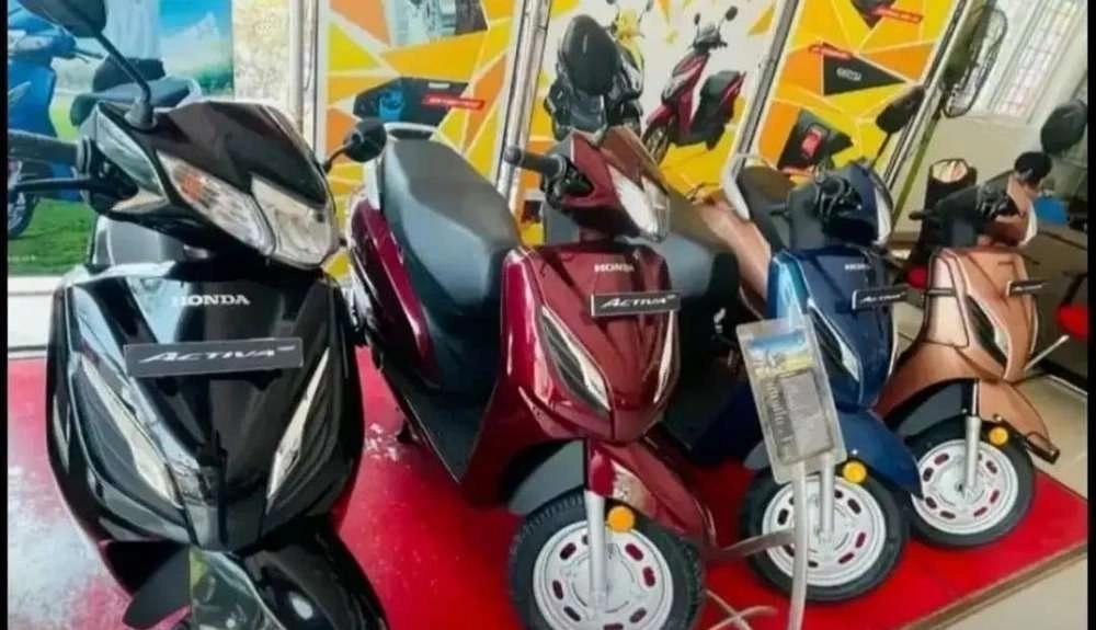 NEW ACTIVA STD / 9000/-LOW DOWN PAYMENT