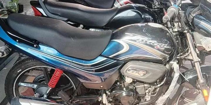 5 LITER PETROL AND MORE OFFERS ON HERO vehicles