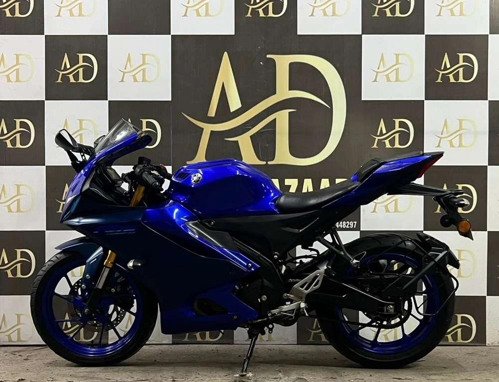 YAMAHA R15 v4 ABS BS6 1St OWNER MINT CONDITION