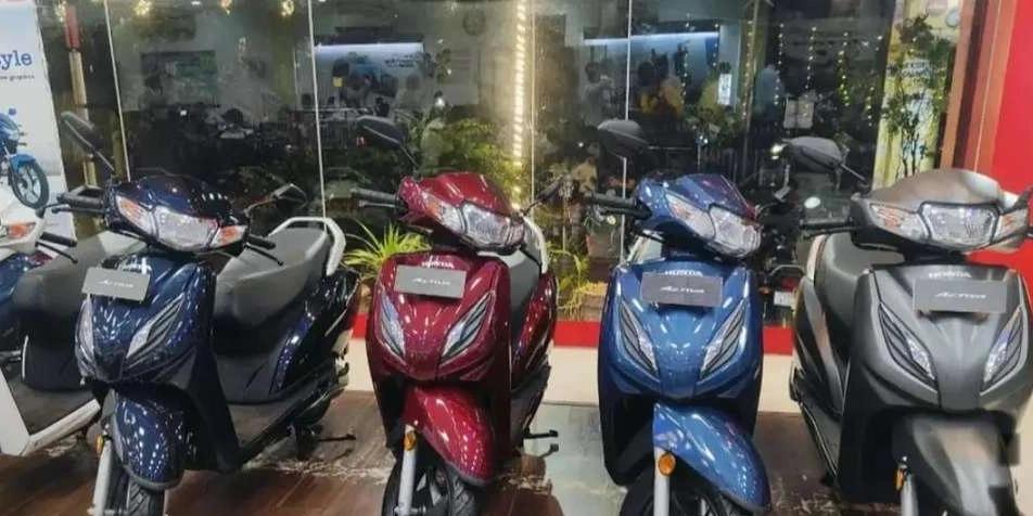 New Honda Activa 9000/- Low Down Payment