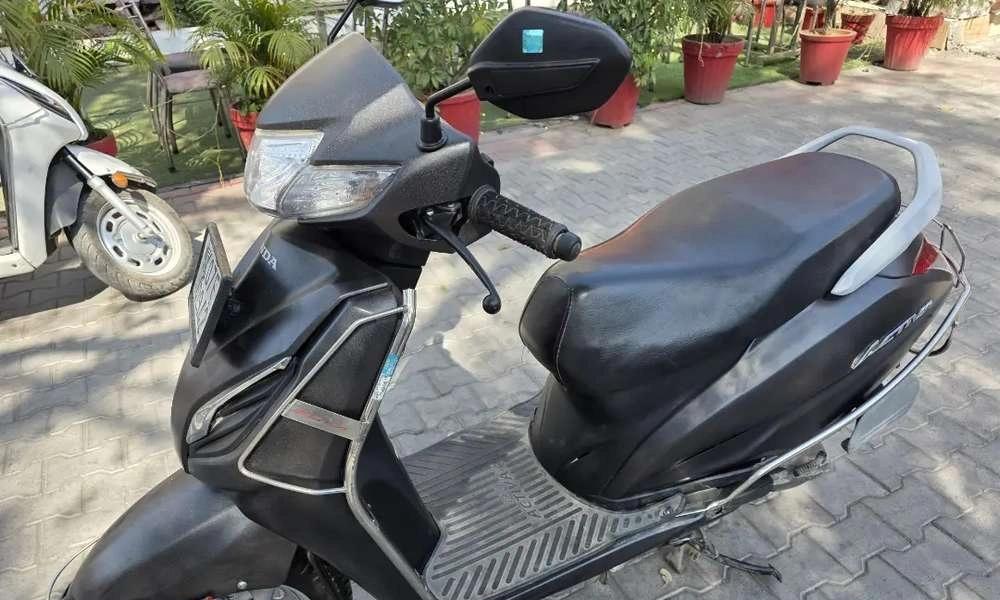 Honda activa 6G very good condition Lone Exchange facility available
