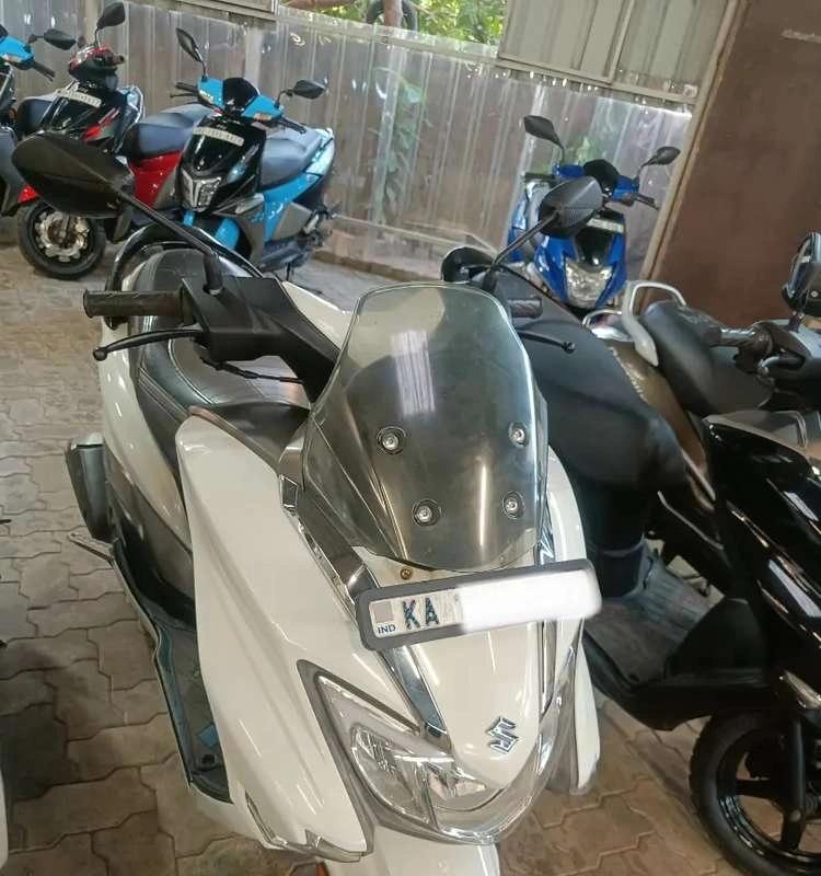 Suzuki Burgman street for sale