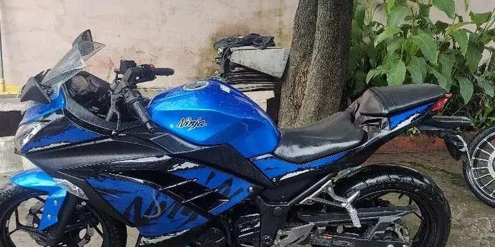 Ninja 300. 1500 km