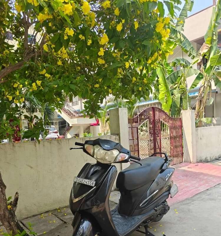 Hero Duet - BS4 ,Good Running Condition ,Self Start .