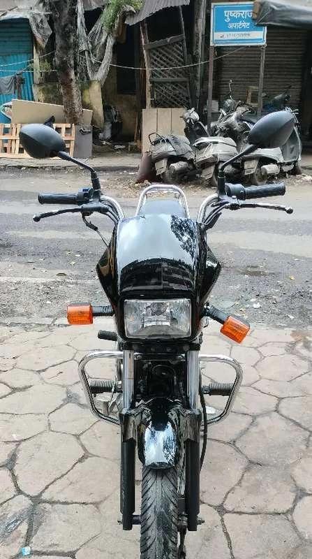 A Hero splendor plus i3s bike is good condition