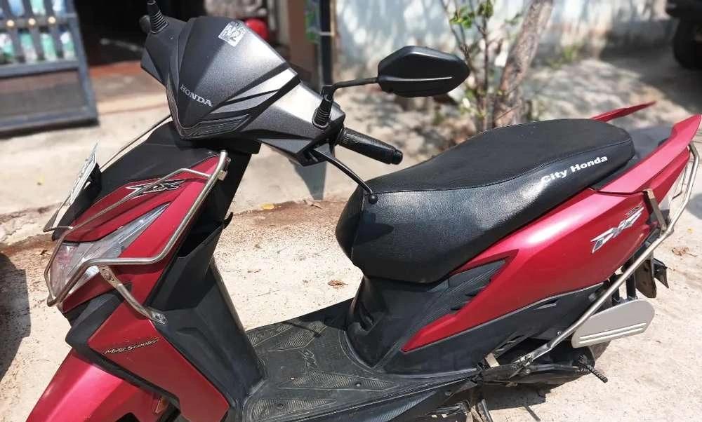 Honda dio dx 2023