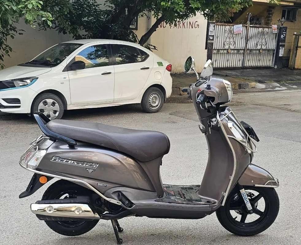Suzuki Access BT BLUETOOTH model