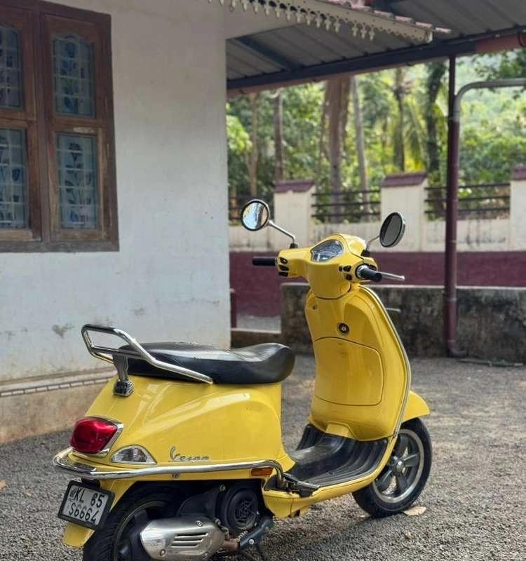 VESPA VXL 125