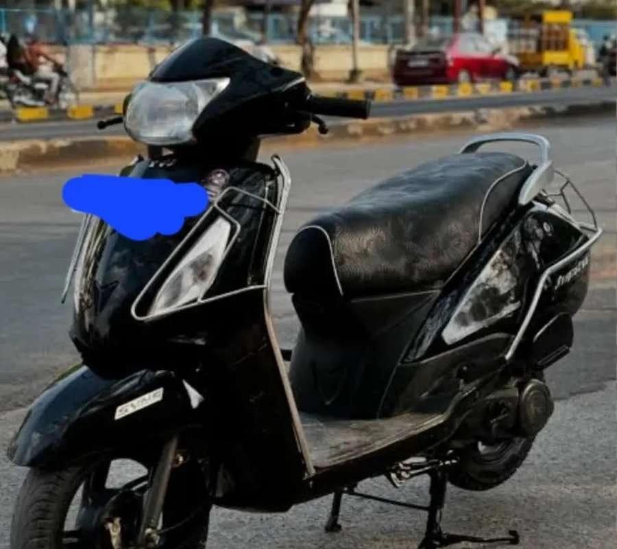 Black colour jupiter