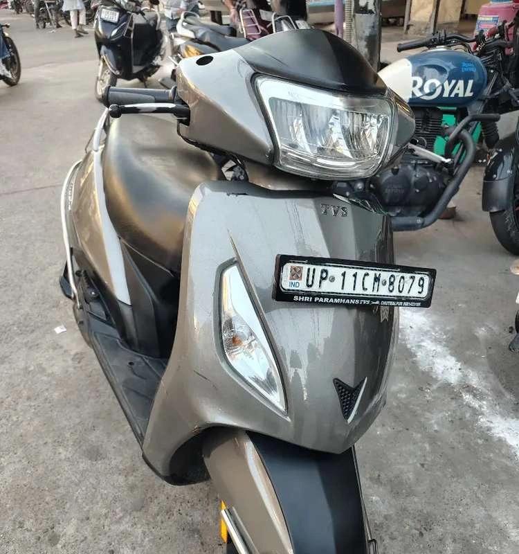 Showroom condition shield injan new tires