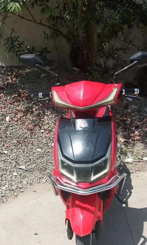 Electric gadi good condition Koi mistake nahi hai