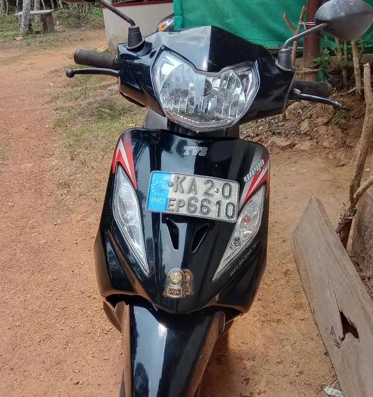 Scooter with good condition and well maintained