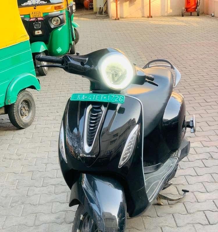 Bajaj chetak 2021