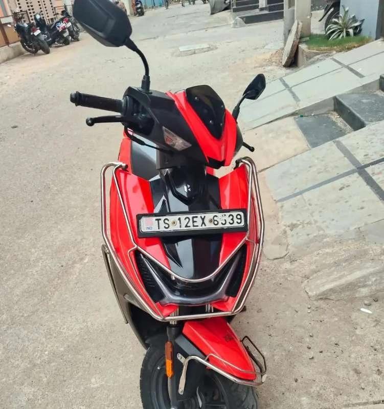 Xoom 110cc zx+ top model..