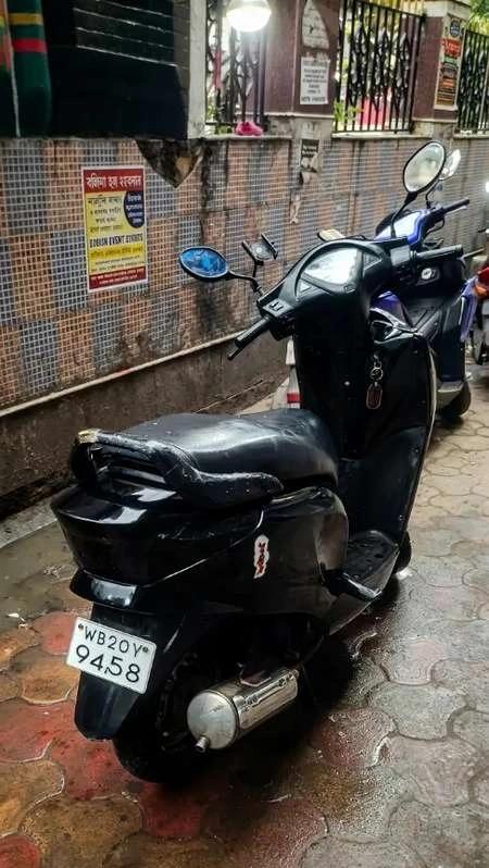 Honda aviator scooty 40Km plus millage good condition
