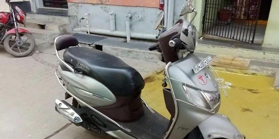 Show room track very good condition Hero pleasure+xtech top model