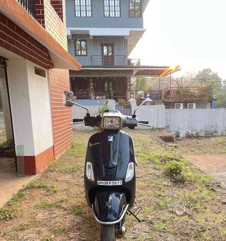 vespa sxl 125 (2018)