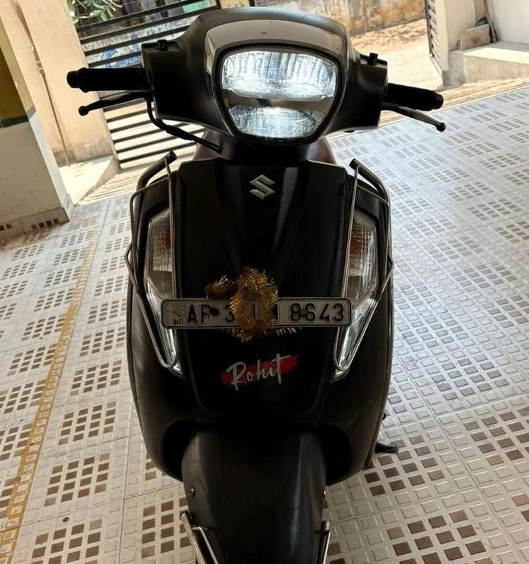 Suzuki access 125 bluetooth 2021 model