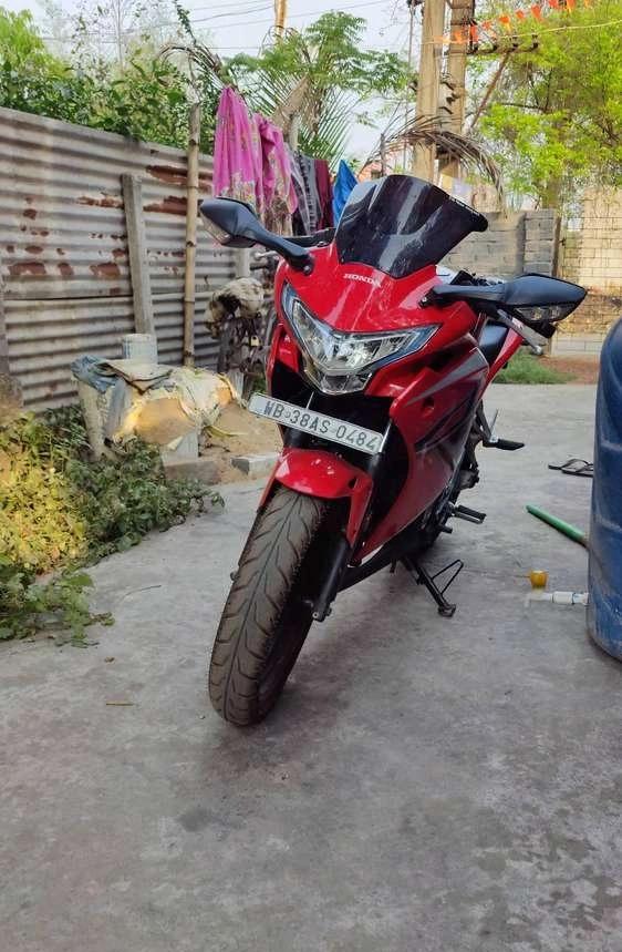 CBR 250R well maintained bike