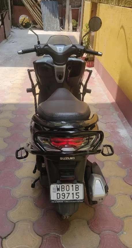 Burgman 125 ex . Obd model with bluetooth connectivity.