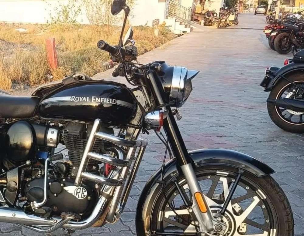 Royal Enfield Classic 350 2020 model extra fittings