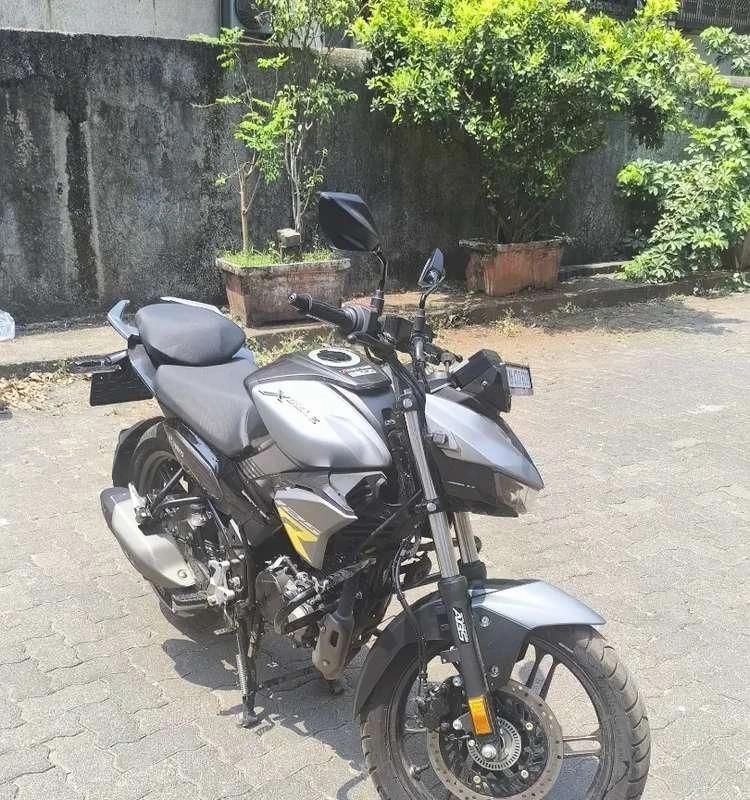 Hero Xtreme 125r Top Model, Dual ABS, TFT display, Cruise Control, RBW