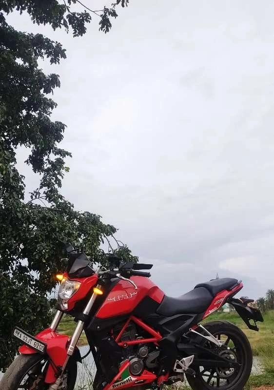 Benelli TNT 25