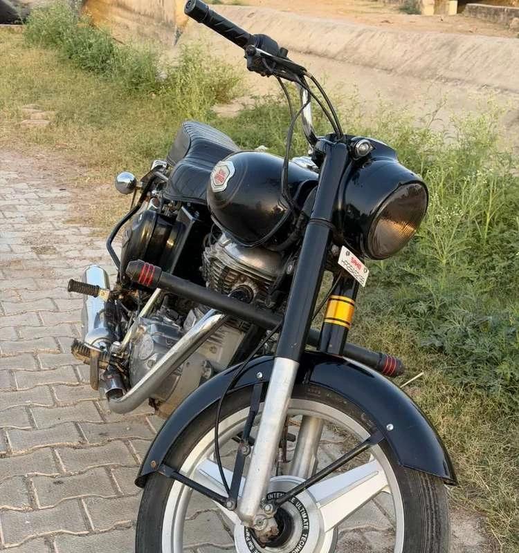 2018 model mint condition 1st owner